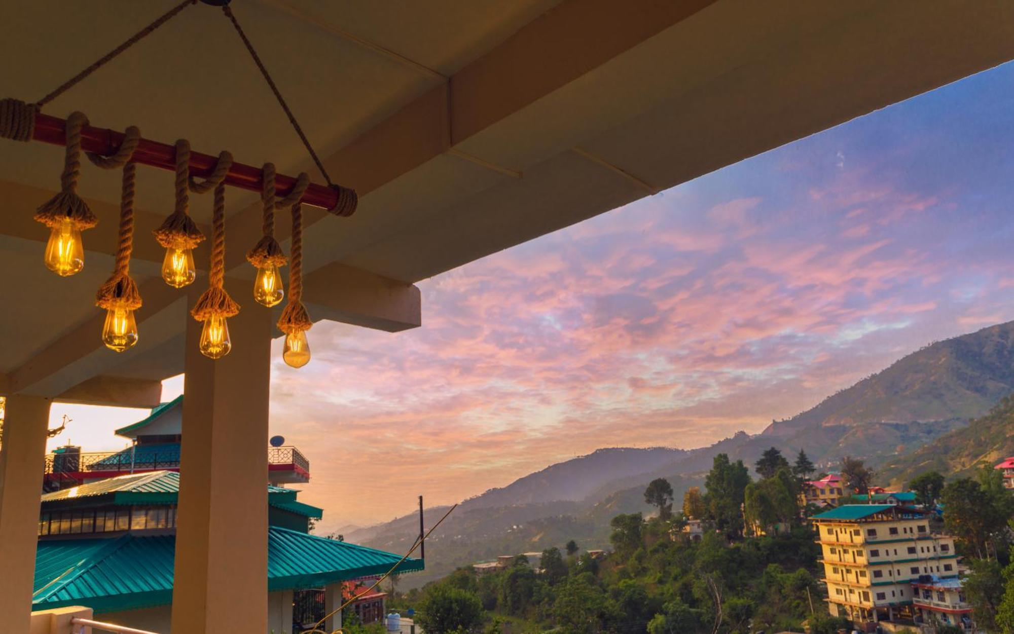 Mohija Homestay Kandaghat ภายนอก รูปภาพ