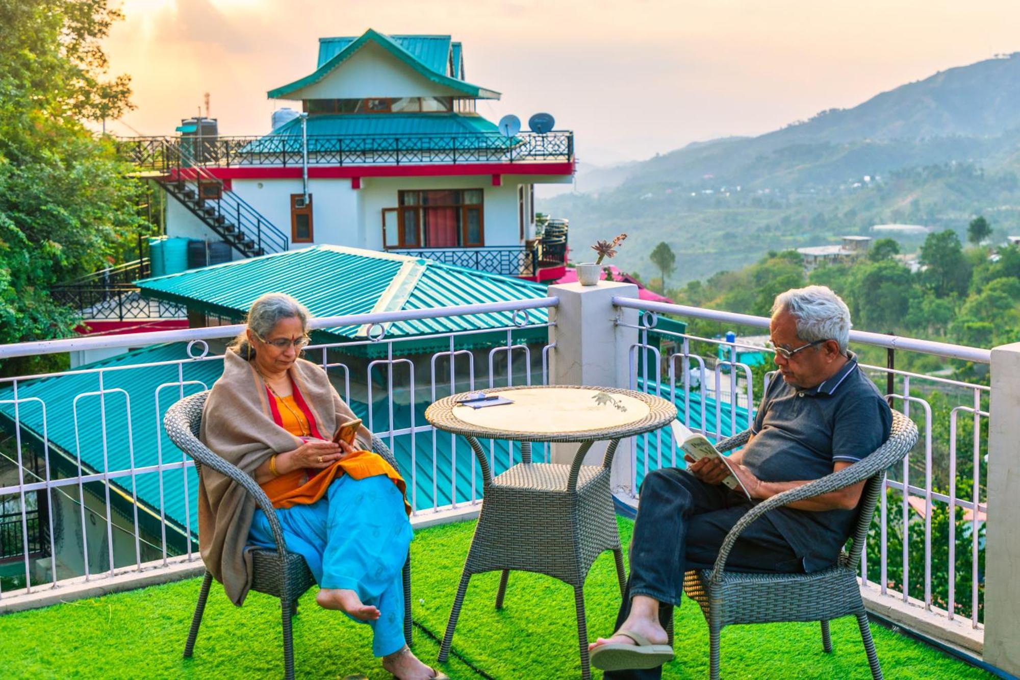 Mohija Homestay Kandaghat ภายนอก รูปภาพ