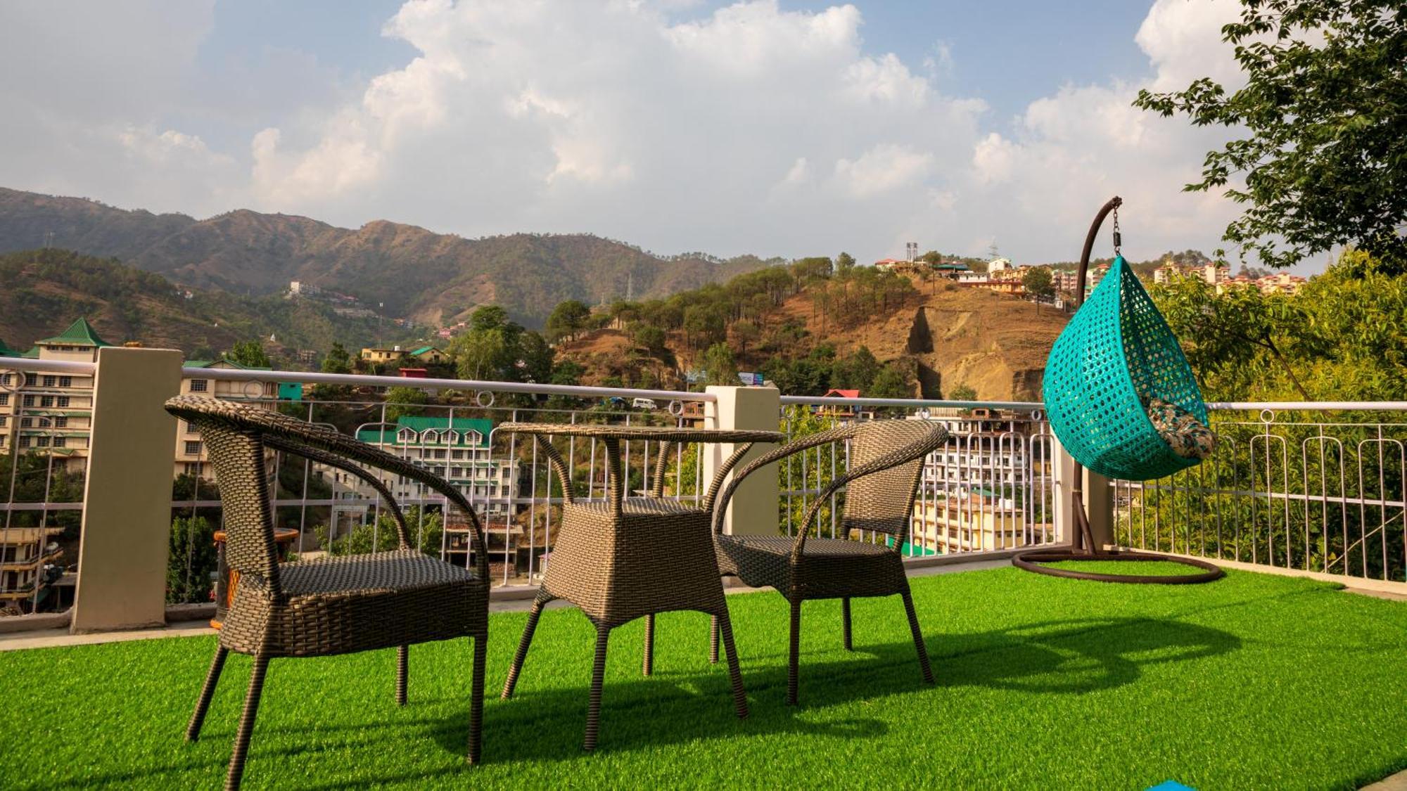Mohija Homestay Kandaghat ภายนอก รูปภาพ