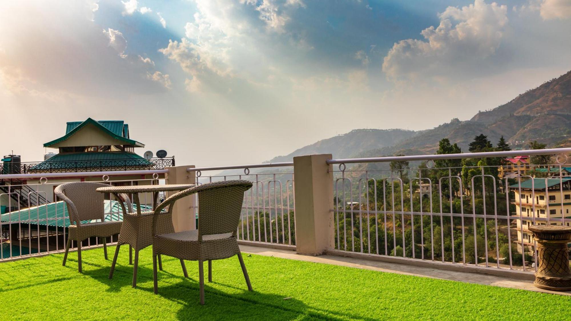 Mohija Homestay Kandaghat ภายนอก รูปภาพ